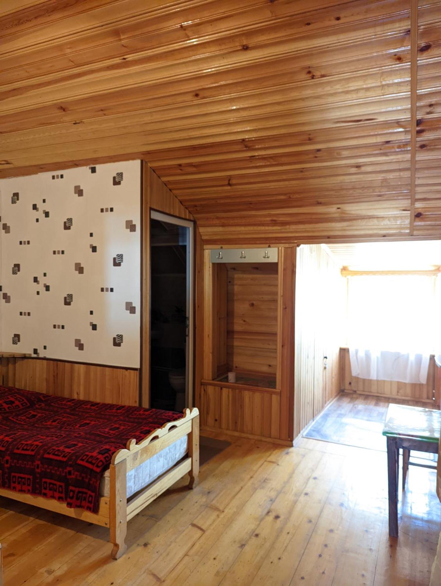 Dalko Hotel Borjomi Værelse billede